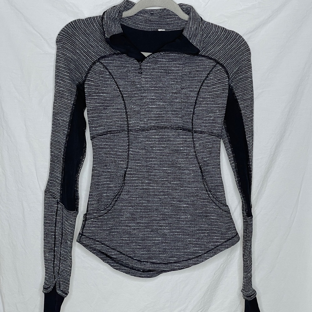 Lululemon Quarter Zip Long sleeve